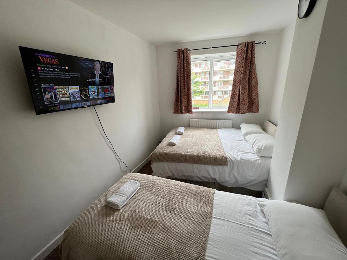 Lovely Budget Rooms In Camden - Kings Cross London Exterior photo